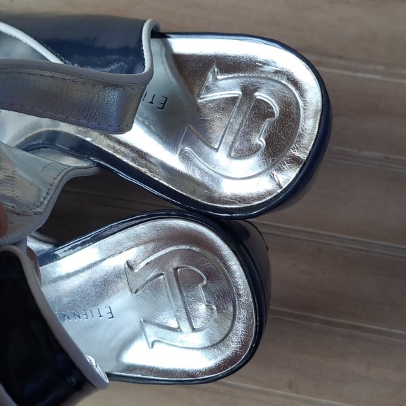 Etienne Aigner Gild Patent Leather Navy White Peep Toe Sling Back Heel Wedges - Picture 4 of 12